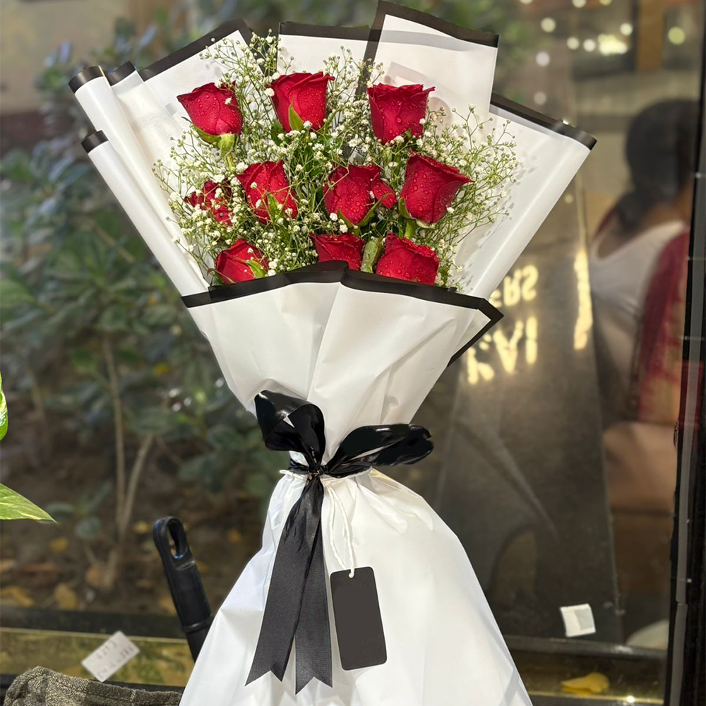 Red Roses Bouquet