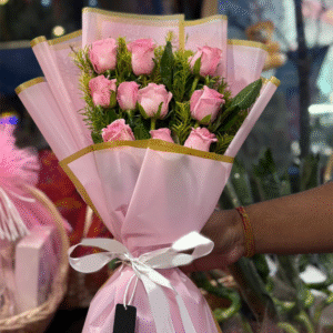 Delicate Love Pink Roses Bunch