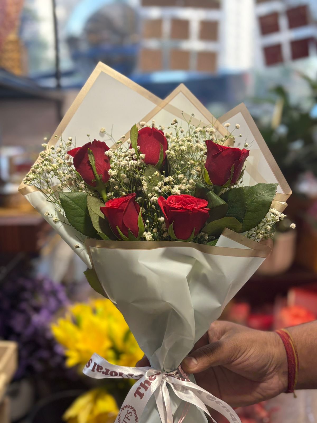 Red Roses Bouquet - Image 2