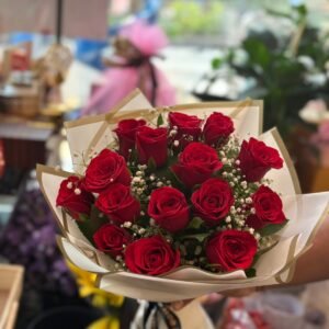Captivating Red Roses Bouquet