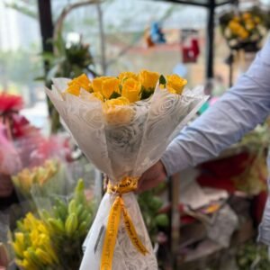 YELLOW ROSES BOUQUET