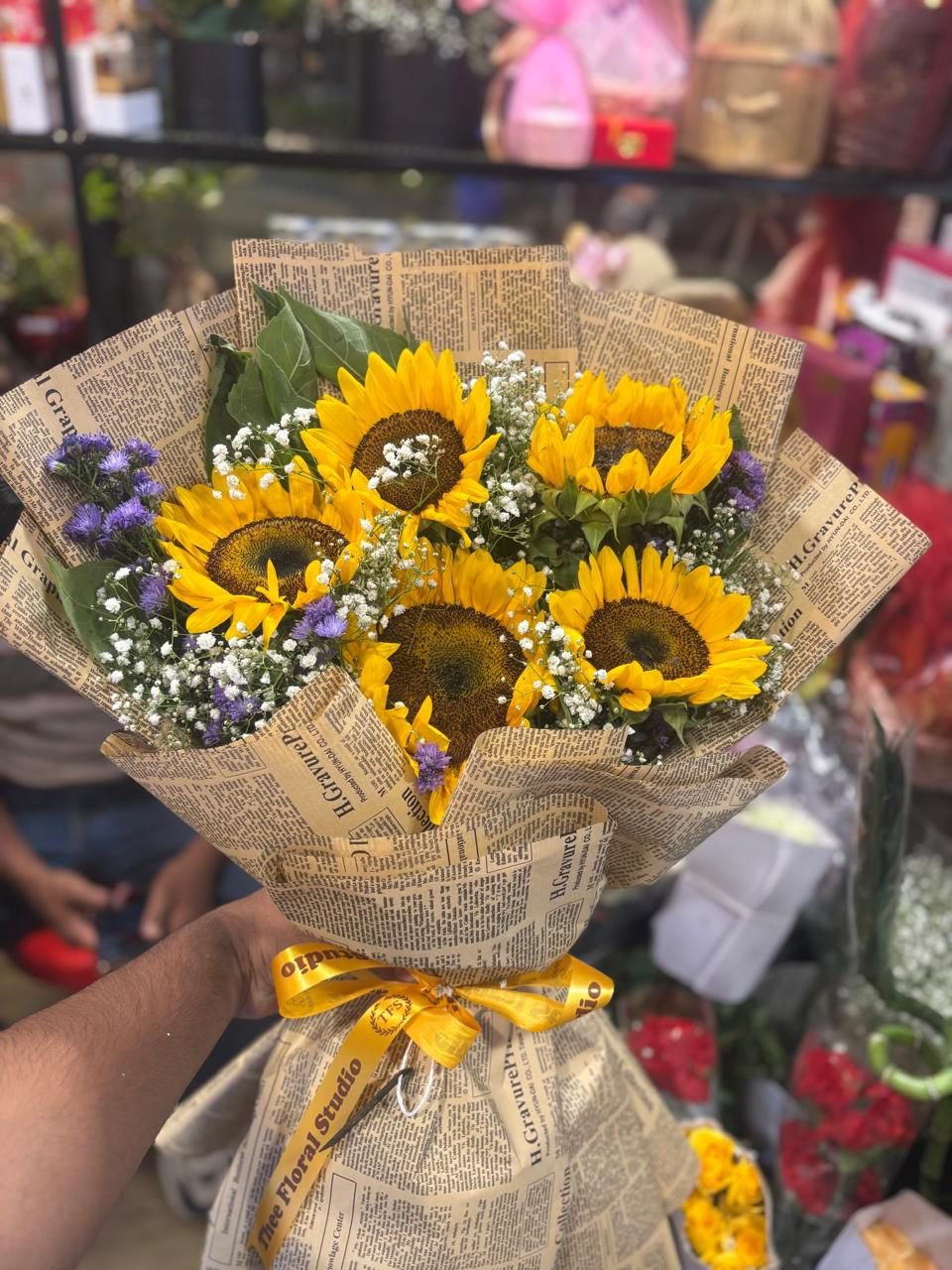 BEAUTIFUL SUNFLOWER BOUQUET